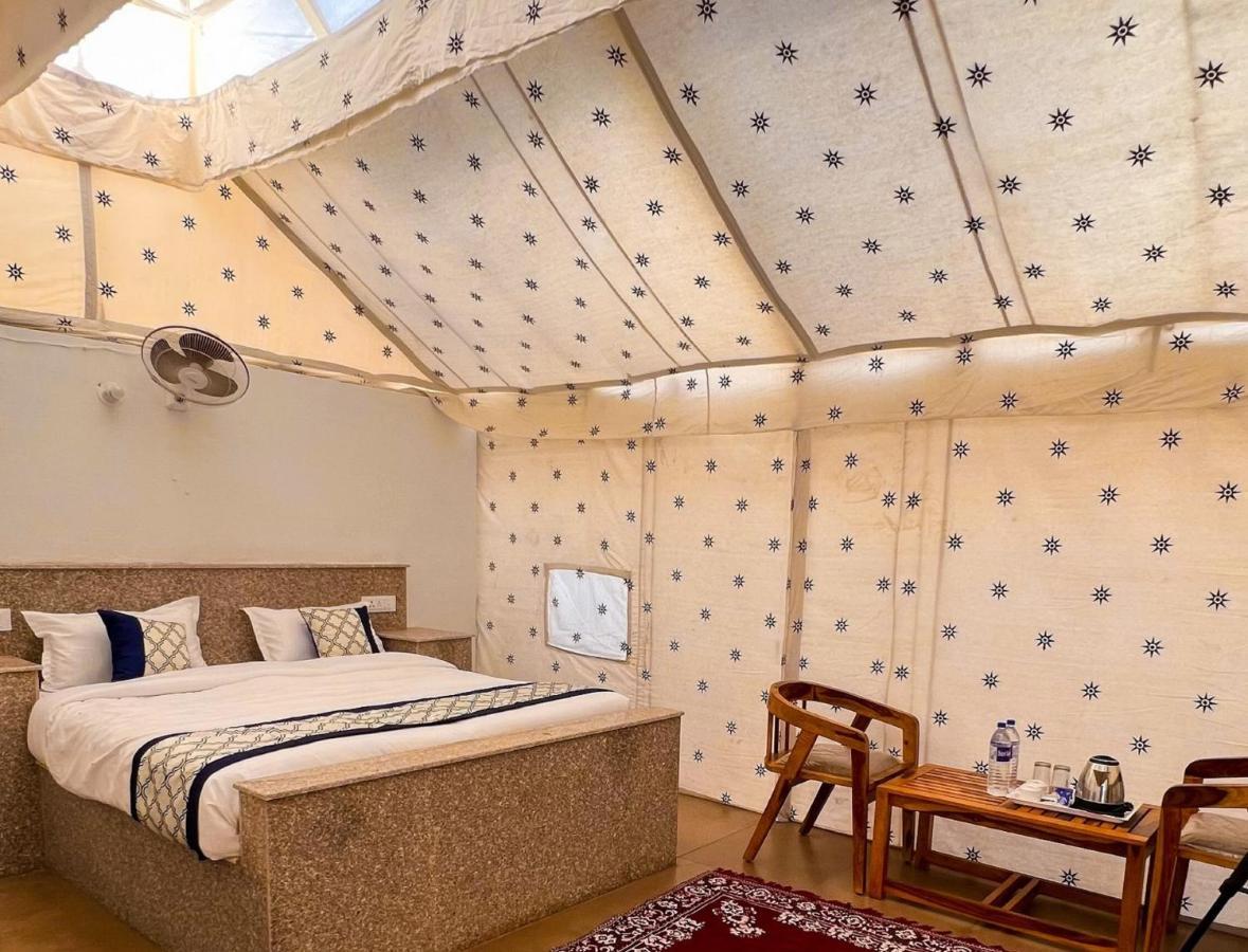 Ozaki Desert Camp & Resort Džaisalmér Exteriér fotografie
